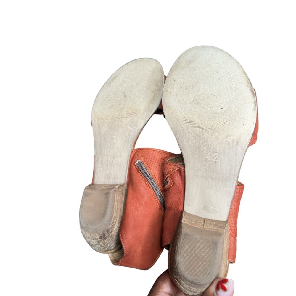 Miz Mooz Orange Buckle Closure Chatham Leather Peep Toe Sandals Size 10 1/2 -11 - Picture 8 of 8